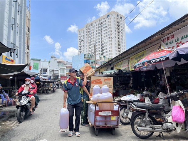 Thu nhập bình quân trên đầu người/tháng của Việt Nam là 4,67 triệu đồng. ẢNH: TÚ UYÊN