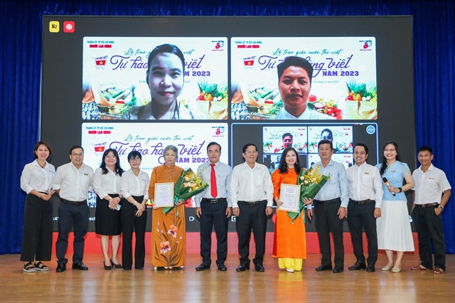 Nhớ lần dìu ngoại đi siêu thị đoạt giải nhất cuộc thi “Tự hào hàng Việt” - Ảnh 6.