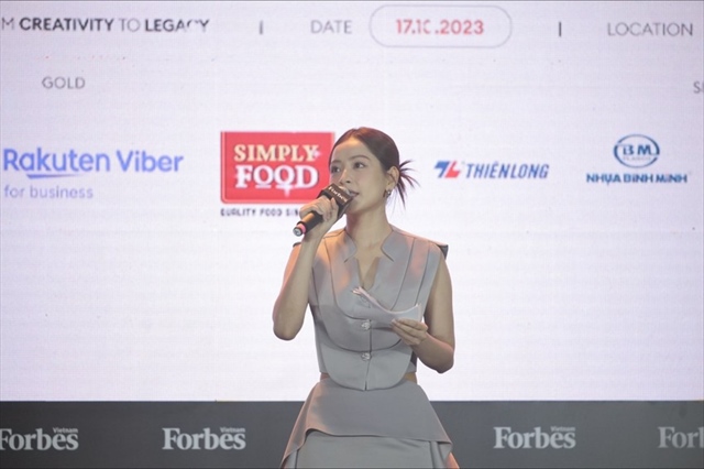 Chi Pu chia sẻ về hành trình mở thương hiệu Phở Việt tại thị trường Trung Quốc. Ảnh: Forber VN