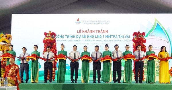 Khánh thành kho cảng LNG lớn nhất tại Việt Nam - Ảnh 3.