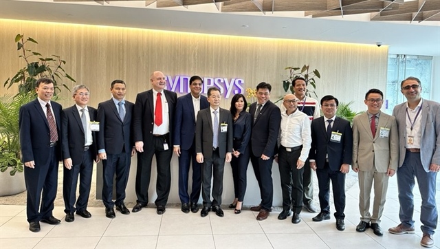 Đoàn công tác do Bí thư Đà Nẵng dẫn đầu thăm và làm việc với Tập đoàn Synopsys. Ảnh: PV