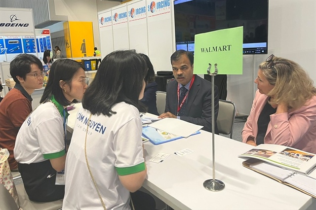 Tập đoàn Walmart tìm nhà cung cấp Việt Nam tại một sự kiện kết nối chuỗi cung ứng hàng hóa. Ảnh: TÚ UYÊN