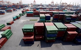 ​Vietnam 2023 trade surplus seen tripling to $30 billion