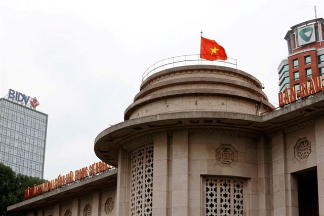​Vietnam tightens limits on investors' stakes in banks