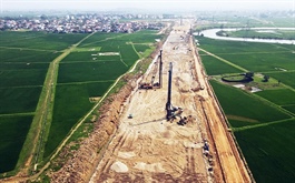 Tập trung đẩy nhanh tiến độ các dự án cao tốc Bắc-Nam giai đoạn 2