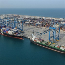 Maersk plans to build Vietnam’s largest deep-water port