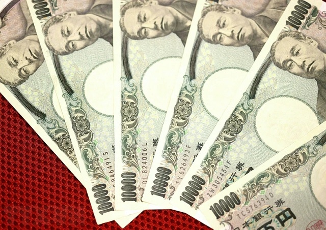 Đằng sau nghịch lý đồng yen giảm khi BoJ nâng lãi suất
