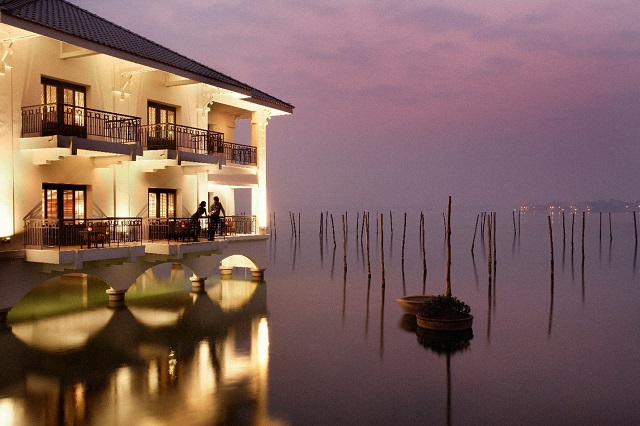 InterContinental Hanoi Westlake nằm trong Top 10 khách sạn trong phố tốt nhất Việt Nam