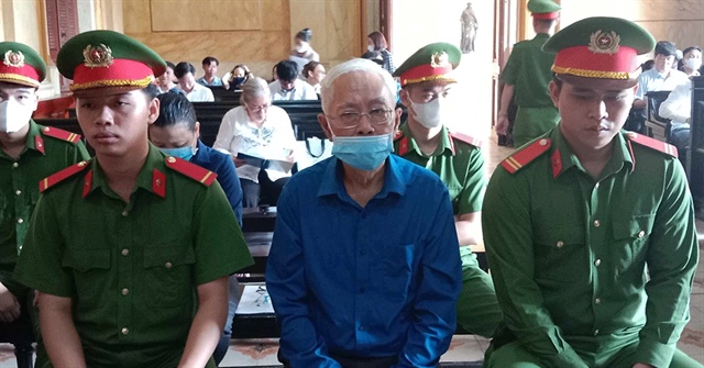 Đang thi hành 4 bản án, ông Trần Phương Bình tiếp tục hầu tòa