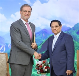 Vietnam seeks to boost strategic partnership with France: PM