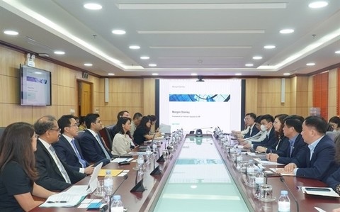 SSC discusses with foreign organisations on ways to upgrade VN’s stock market