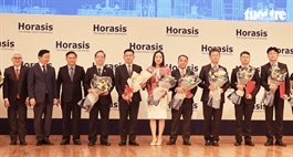 ​Many projects receive investment certificates at Horasis China Meeting in Vietnam’s Binh Duong