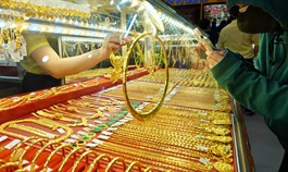 ​Vietnam to probe gold traders for possible manipulation as prices soar