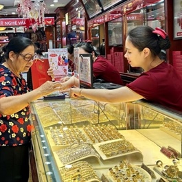 Central bank moves gold auction to tomorrow