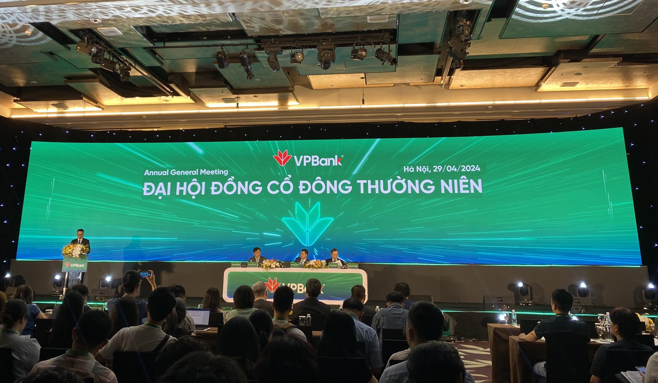 CEO VPBank Nguyễn Đức Vinh: Bất động sản vẫn là ngành tiềm năng, mang lại lợi ích lớn cho ngân hàng