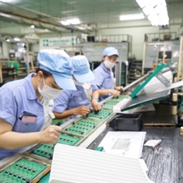 Vietnam on track for Q2 export breakthrough, economist predicts