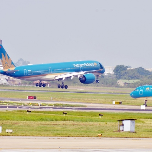 Gov’t to allow Vietnam Airlines (HVN) to delay US$160-million debt payment