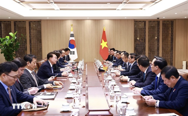 A general view of a meeting between Vietnamese Prime Minister Pham Minh Chinh (right side) and South Korean President Yoon Suk Yeol in Seoul on July 2, 2024. Photo: Vietnam News Agency