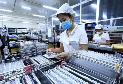 Việt Nam expects FDI to hit $40b in 2024, pushing GDP growth up