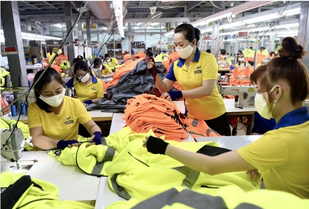 ​HSBC raises Vietnam 2024 GDP growth forecast to 6.5%