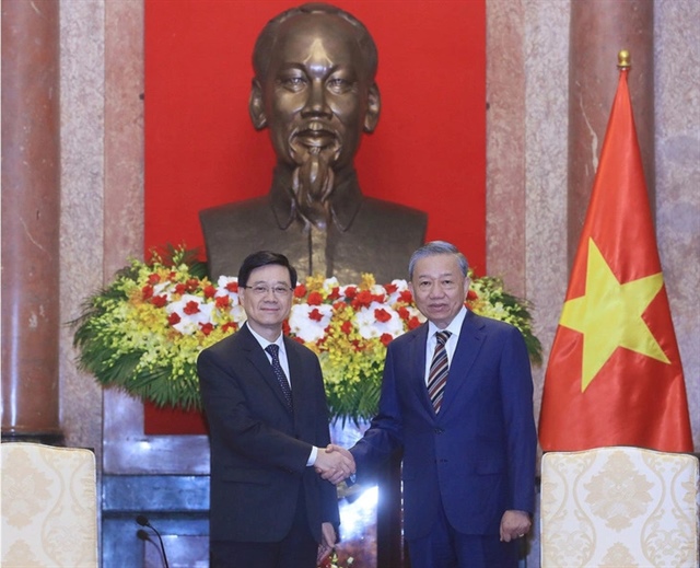 ​Vietnam, Hong Kong vow to boost multifaceted ties, sign 8 cooperative deals