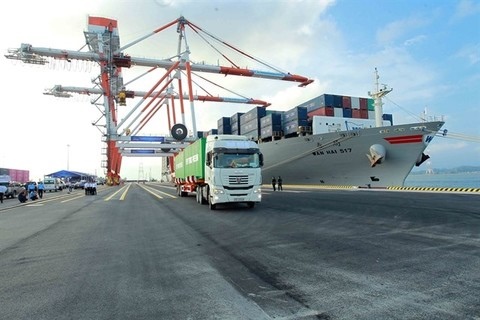 Việt Nam to enjoy trade surplus for 9th consecutive year: experts