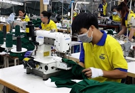 Việt Nam, Bangladesh surpass India in low-cost manufacturing: WB