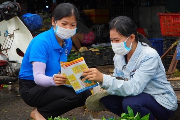 Thừa năm đóng BHXH, nghỉ hưu sớm có được nhận lương hưu tối đa?- Ảnh 1.