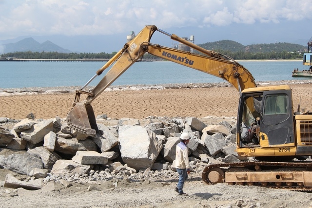 Đà Nẵng: Đề xuất gia hạn, nâng công suất cho hàng loạt mỏ đất đá- Ảnh 3.