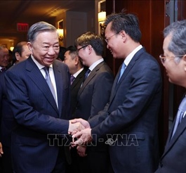 Vietnam sees int’l cooperation as key to hi-tech development