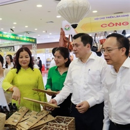 Hanoi unveils 2024 rural industrial plans