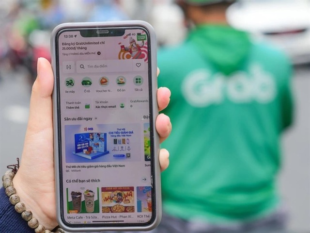 ​Ride-hailing, delivery apps battle for customer's wallet in Vietnam