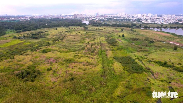 Covering 64 hectares of land, Saigon Sports City was designed to be a smart complex consisting of some 4,300 high-end apartments, sports and entertainment facilities. Photo: Ngoc Hien / Tuoi Tre