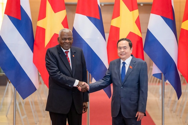 ​Cuba seeks Vietnam’s support in renewable energy development