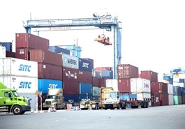 VN's trade turnover surges 16% in ten months