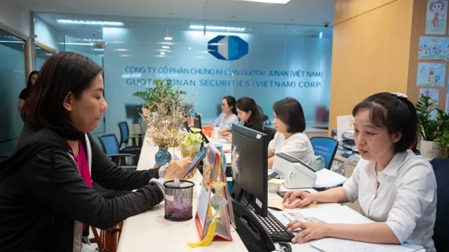 AI NEWS - Nền tảng tin tức chứng khoán