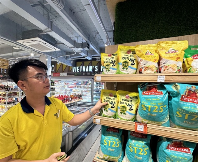 ​Residents of Ho Chi Minh City seek quality, branding when buying rice