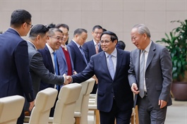 ​Vietnam premier calls for Chinese investment in key infrastructure projects