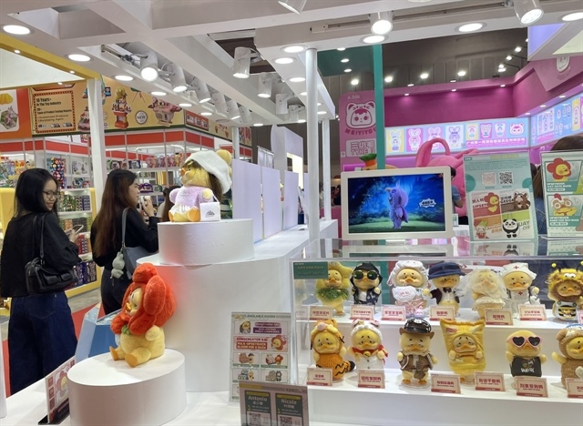 HCM City hosts international baby products, housewares expos