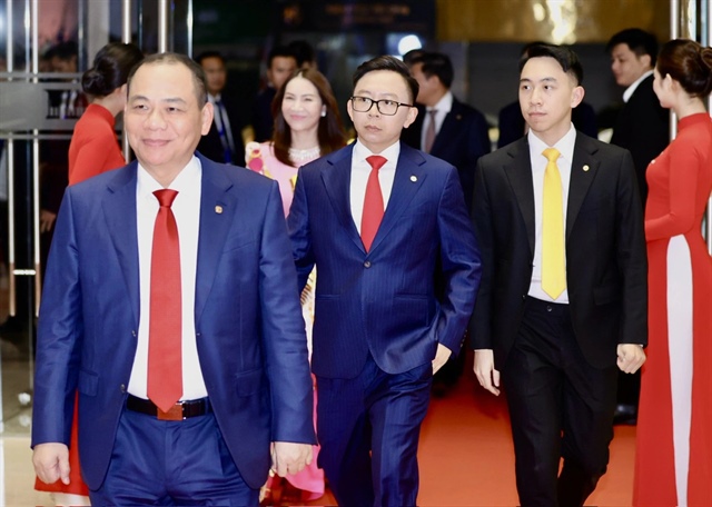 ​6 Vietnamese billionaires remain on Forbes list