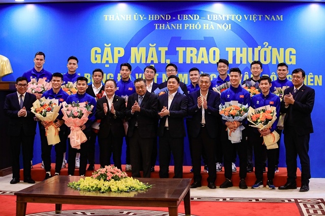 AI NEWS - Nền tảng tin tức chứng khoán