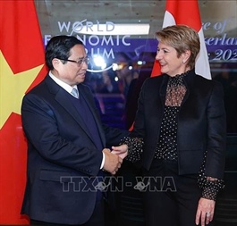 Vietnam, Switzerland upgrade bilateral ties to comprehensive partnership