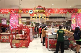 AEON to remain open throughout Tết, offering appealing promotions