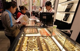 Domestic gold prices surge after Tết holiday