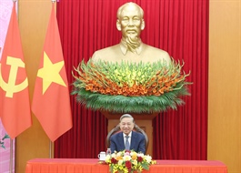 ​Top Vietnamese, Cuban leaders hold phone talks to strengthen bilateral ties