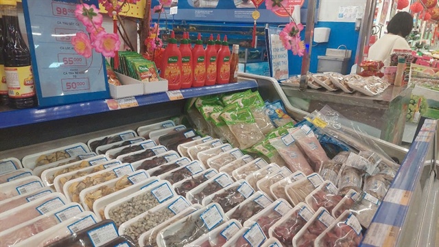 Trong dịp Tết Nguyên đán Ất Tỵ, nhu cầu sử dụng lương thực thực phẩm tăng từ 10 - 15% nhưng nhờ có sự chuẩn bị kỹ lưỡng nên nguồn lương thực thực phẩm vẫn dồi dào, giá cả ổn định. Ảnh: AH