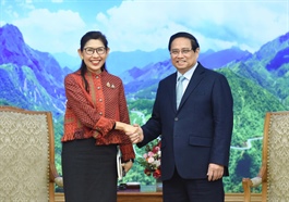 ​Top Vietnamese leader meets with new ambassadors of Pakistan, Thailand