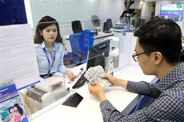 Việt Nam’s stock market looks to strong 2025, led by banks