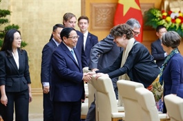 ​Vietnam aims to become SE Asia’s leading economic hub: PM