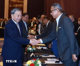 ​Vietnam, Indonesia forge stronger economic ties at Jakarta business dialogue